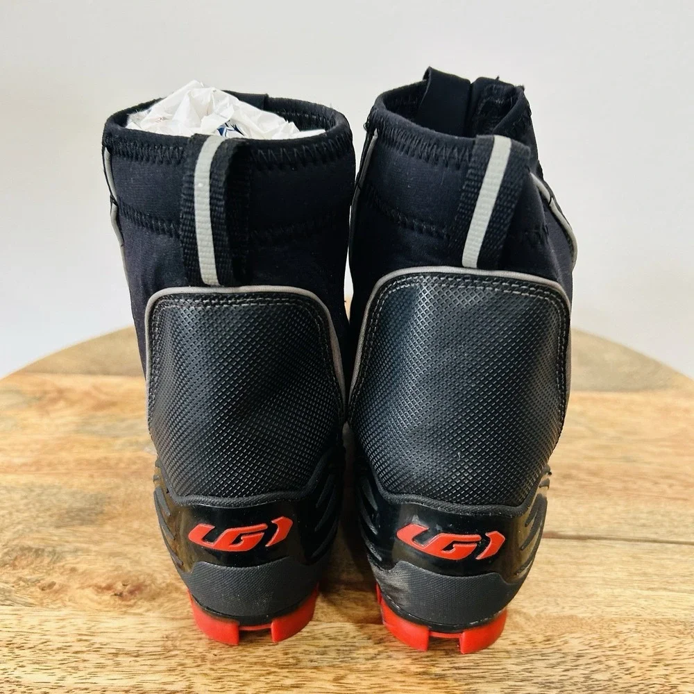Louis Garneau 0 Degree Ergo Grip winter cycling shoes Men's 11.5 EU 45 Black Red